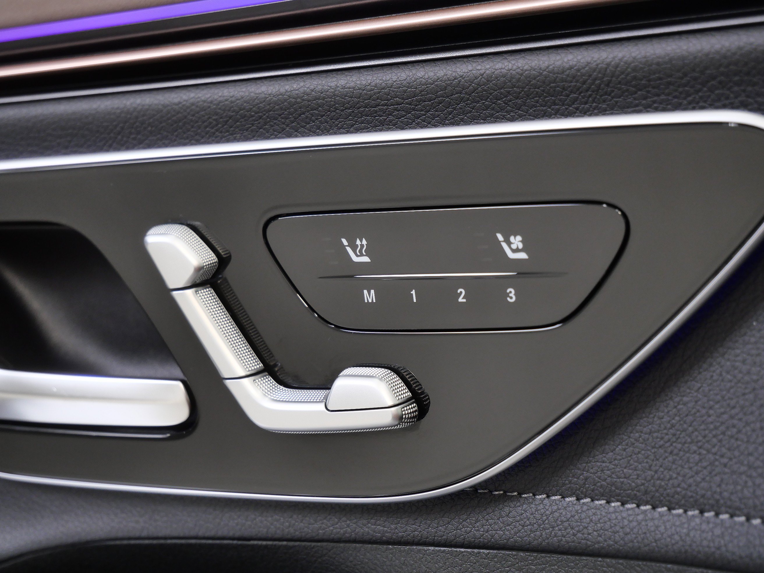 Certified 2023 Mercedes-Benz EQE 350+ 4MATIC SUV image 30