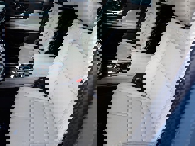 New 2026 Lincoln Corsair Premiere image 15