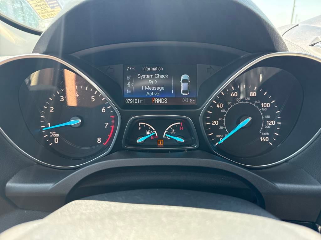 Used 2019 Ford Escape Titanium image 16