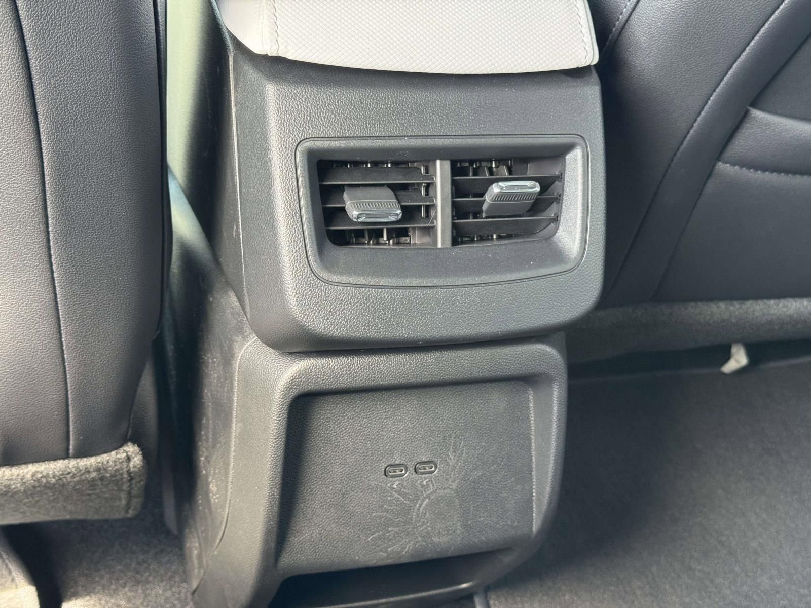 New 2026 Chevrolet Equinox EV LT AWD/4WD image 27