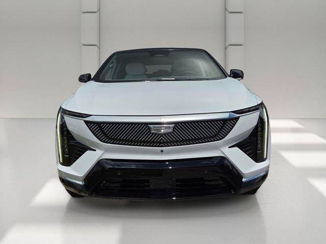 New 2027 Cadillac Optiq Luxury AWD/4WD image 8