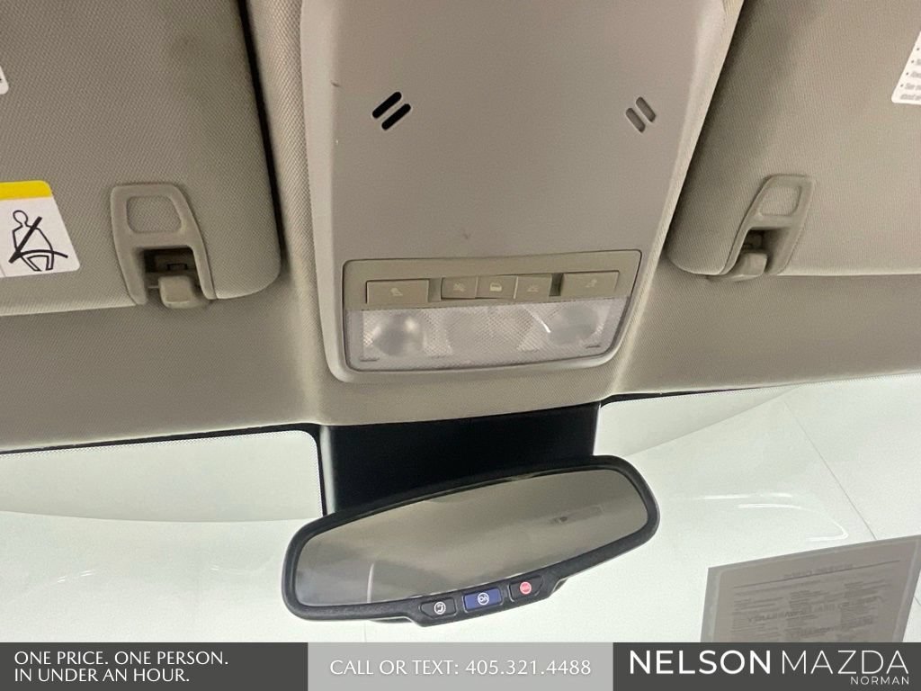 Used 2019 Buick Encore Sport Touring FWD image 29