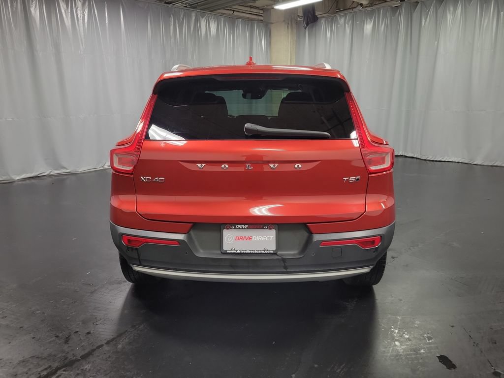 Used 2019 Volvo XC40 T5 Momentum AWD/4WD image 8