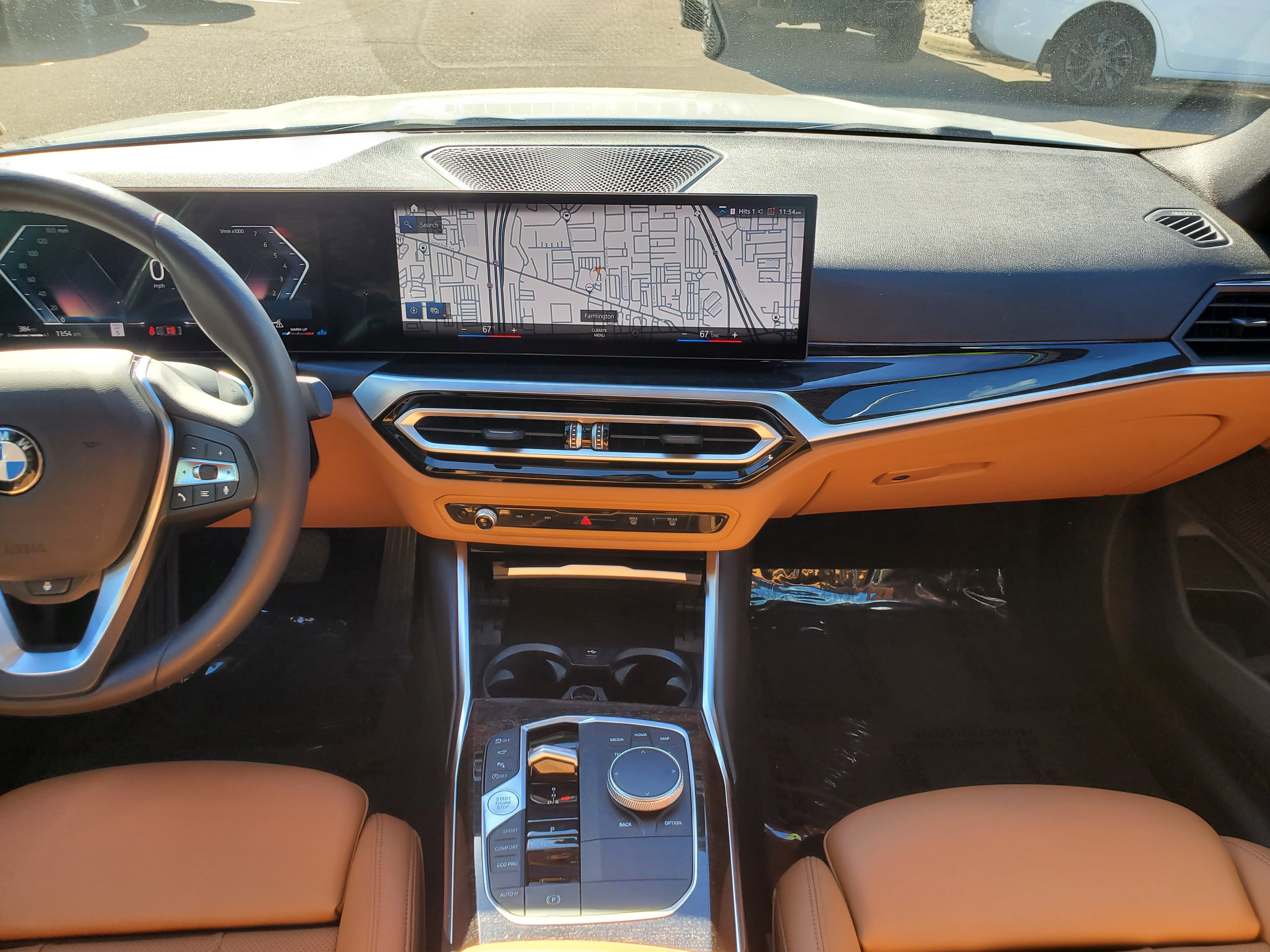 Certified 2024 BMW 330i xDrive Sedan w/ Convenience Package AWD/4WD image 30