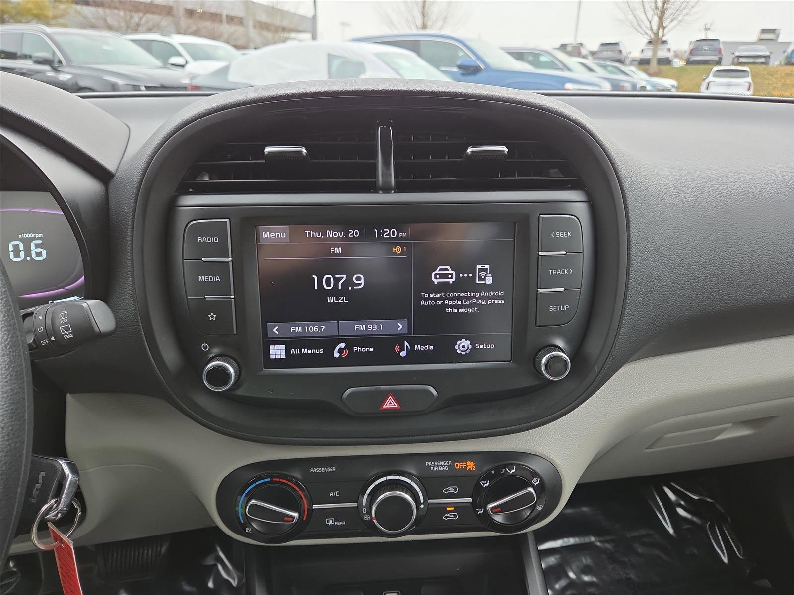 Certified 2023 Kia Soul LX w/ LX Technology Package image 21