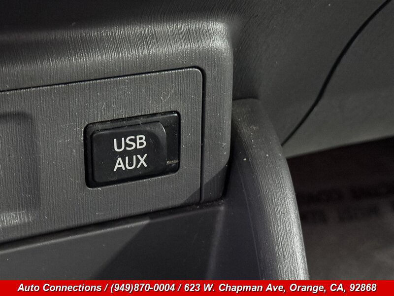 Used 2014 Toyota Prius V Five FWD image 16