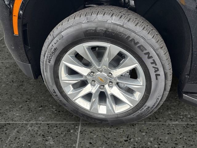 New 2026 Chevrolet Suburban Premier w/ Sun And Tow Package image 14