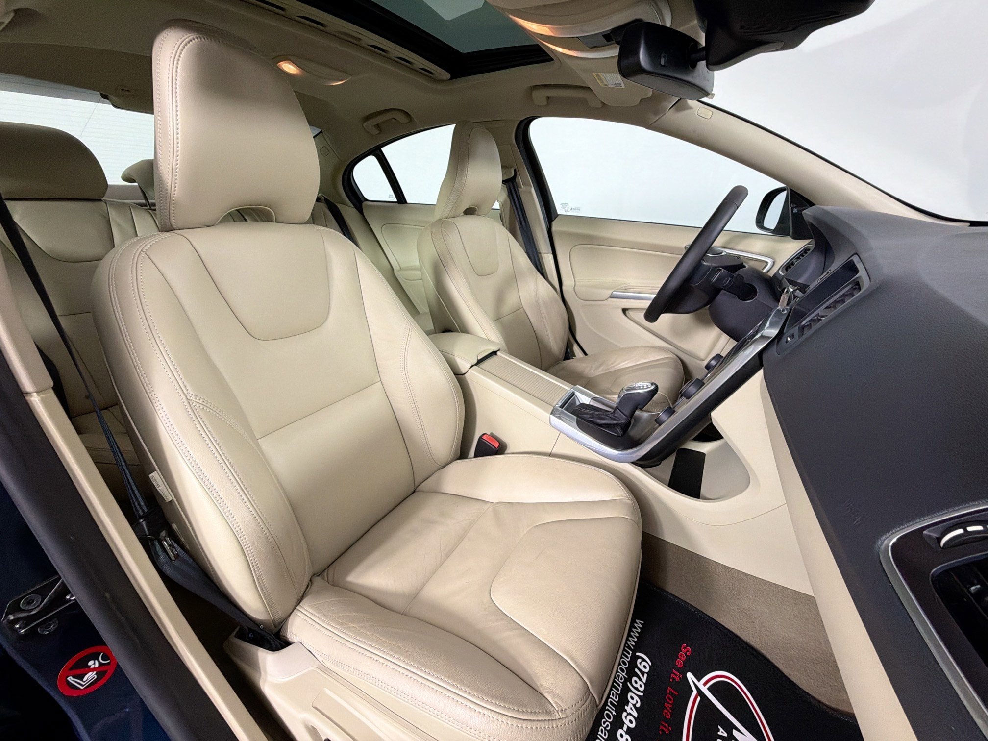 Used 2013 Volvo S60 T5 AWD/4WD image 34