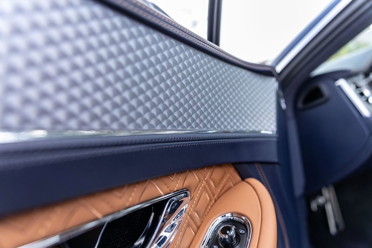 Used 2023 Bentley Continental GT Azure AWD/4WD image 53