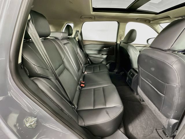 Used 2023 Nissan Rogue SL AWD/4WD image 28