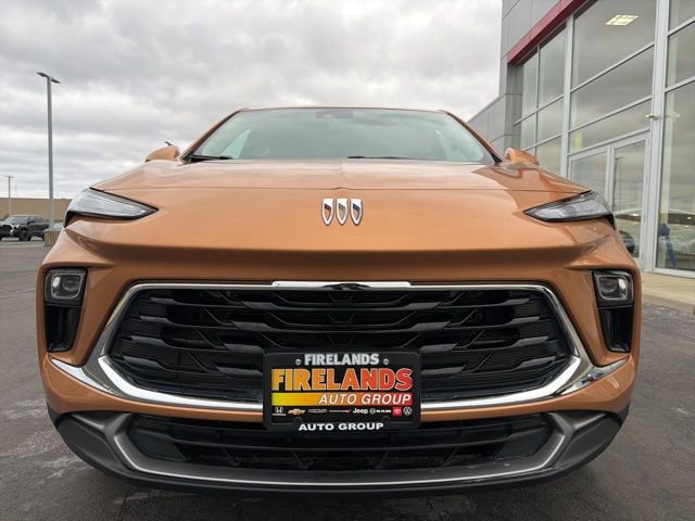 Used 2025 Buick Encore GX Preferred w/ Comfort Package image 2