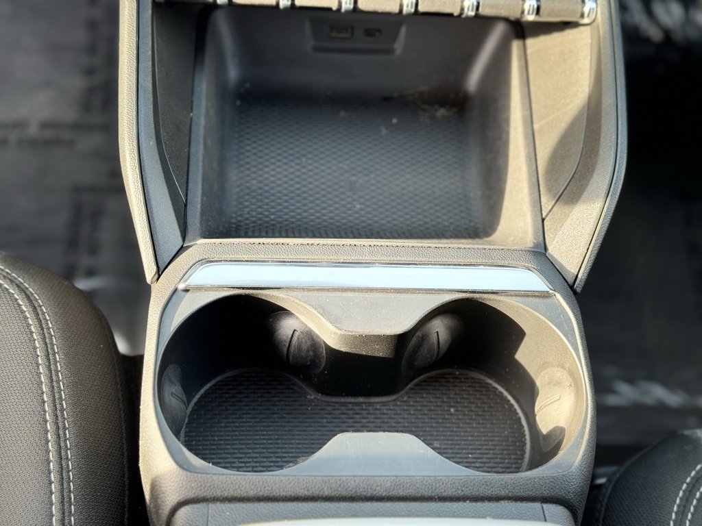 Used 2025 GMC Terrain Elevation image 18