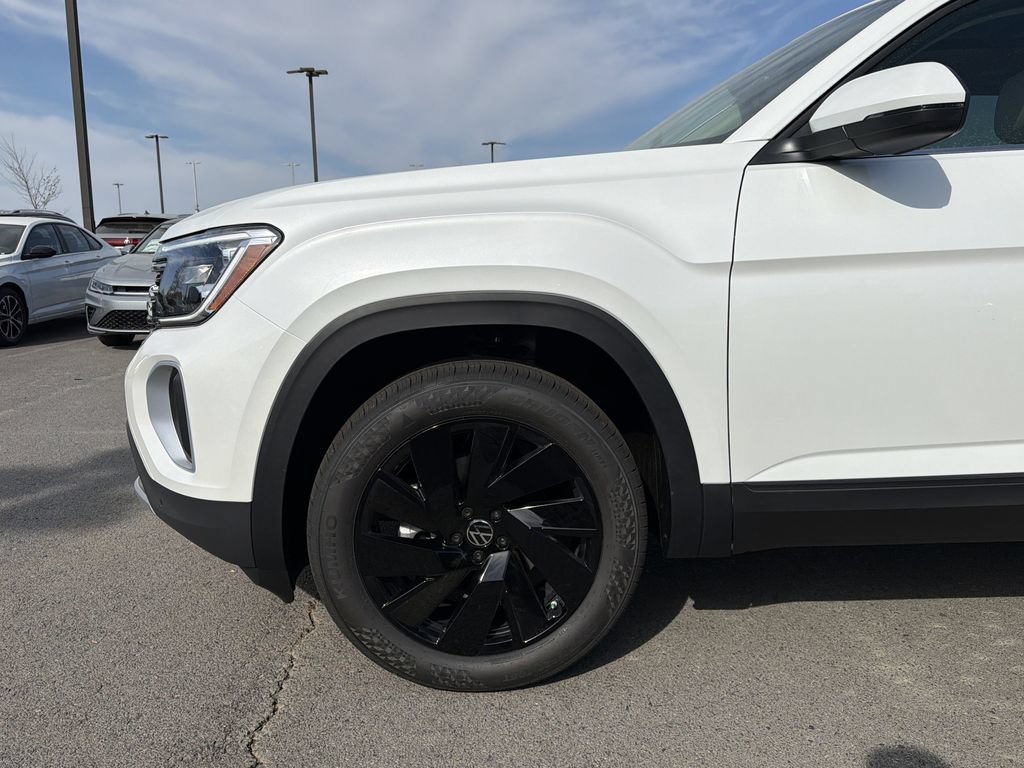 New 2026 Volkswagen Atlas SE FWD image 9