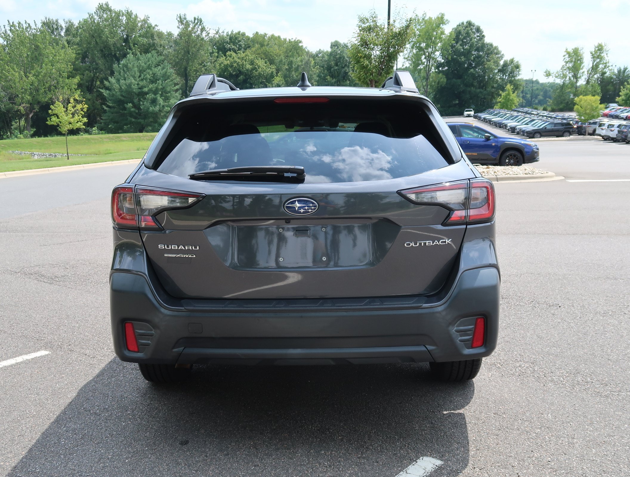 Used 2021 Subaru Outback Premium AWD/4WD image 7