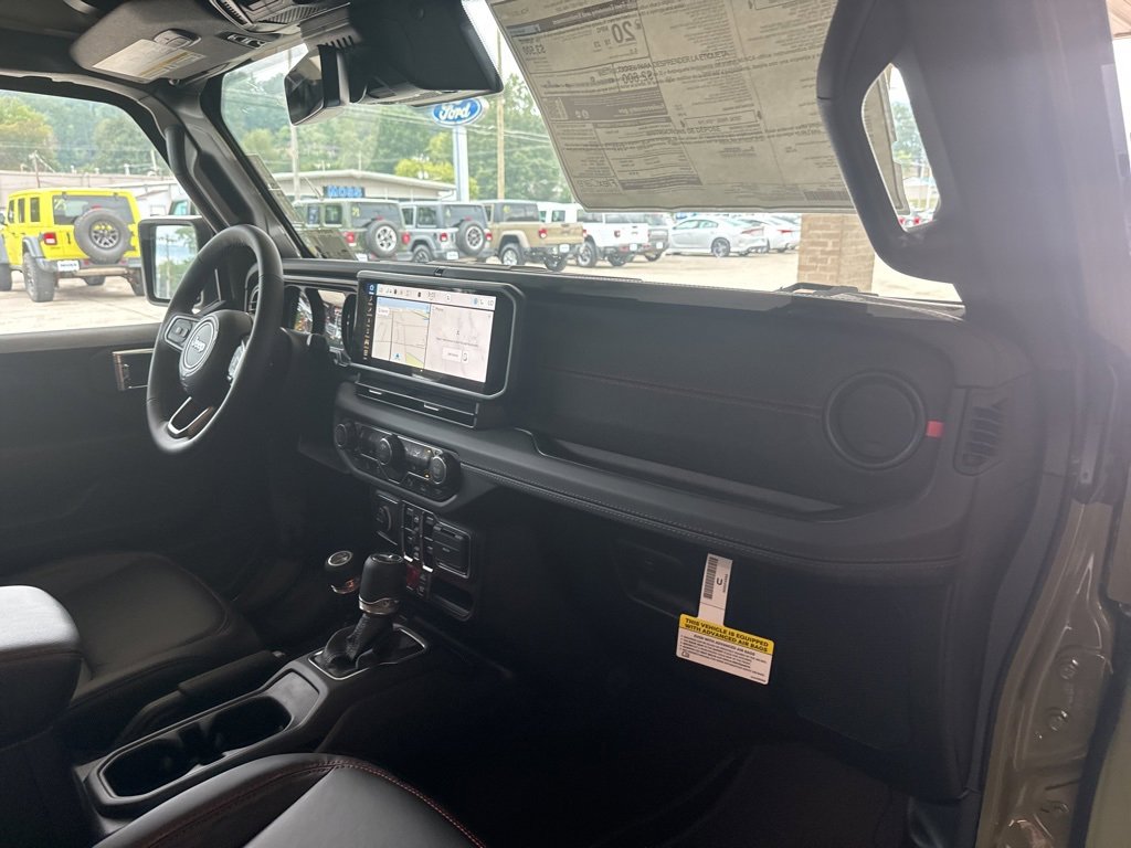 New 2025 Jeep Wrangler Unlimited Rubicon image 18