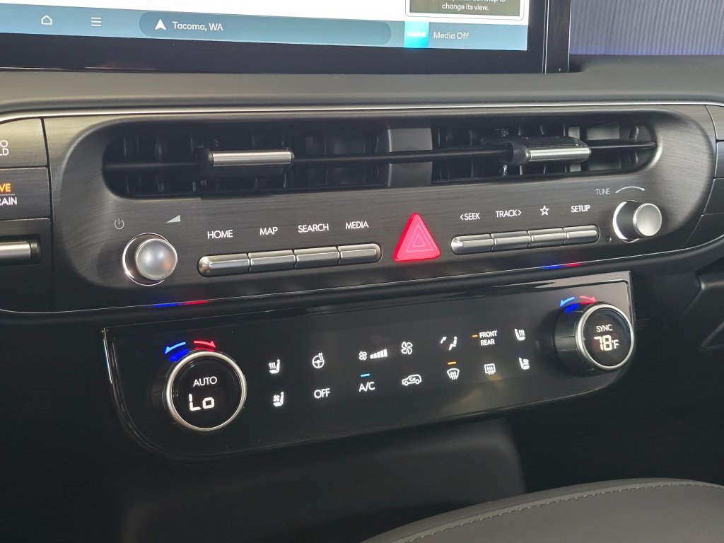 Used 2026 Hyundai Palisade Calligraphy AWD/4WD image 29