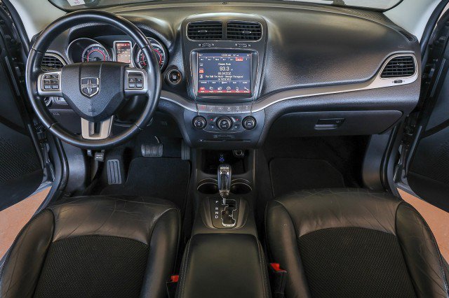 Used 2017 Dodge Journey Crossroad FWD image 34