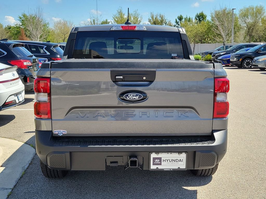 Used 2025 Ford Maverick Lariat image 7