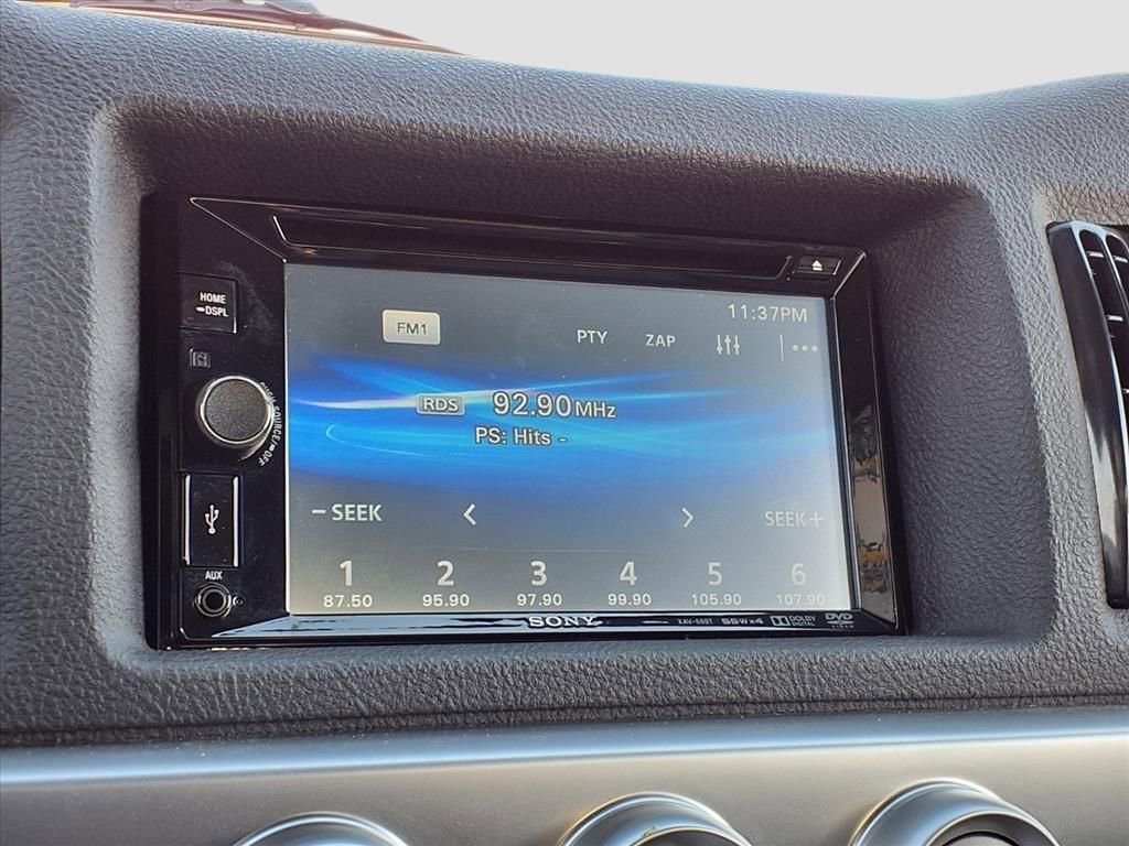 Used 2003 Chevrolet SSR w/ Preferred Equipment Group image 11