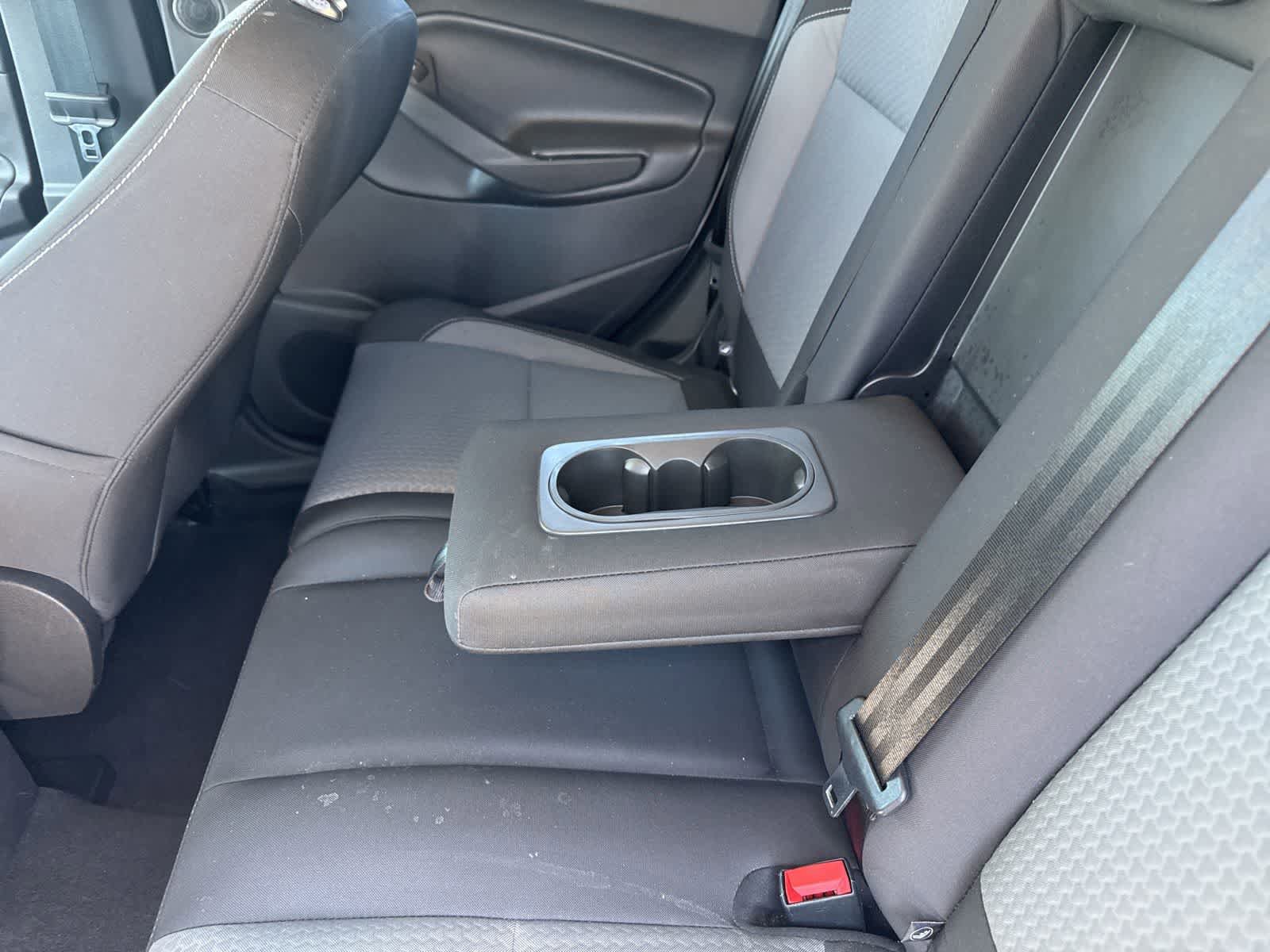 Used 2017 Ford Escape SE w/ Equipment Group 201A FWD image 19