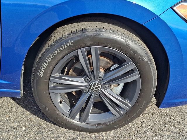 Used 2022 Volkswagen Jetta SE image 8