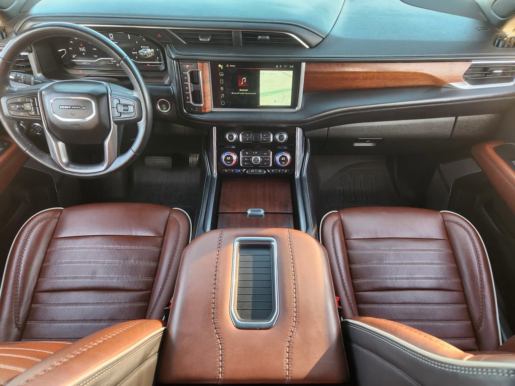 Used 2023 GMC Yukon Denali Ultimate image 20