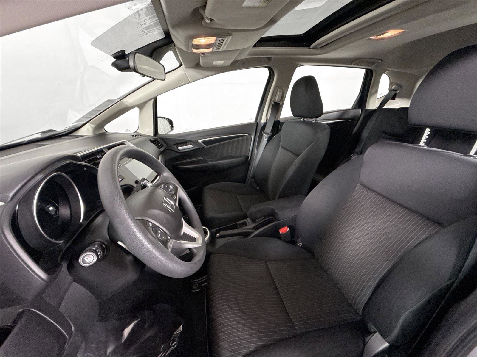 Used 2018 Honda Fit EX image 3