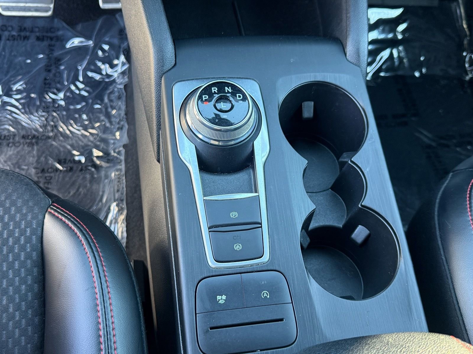 Used 2023 Ford Escape ST-Line image 26