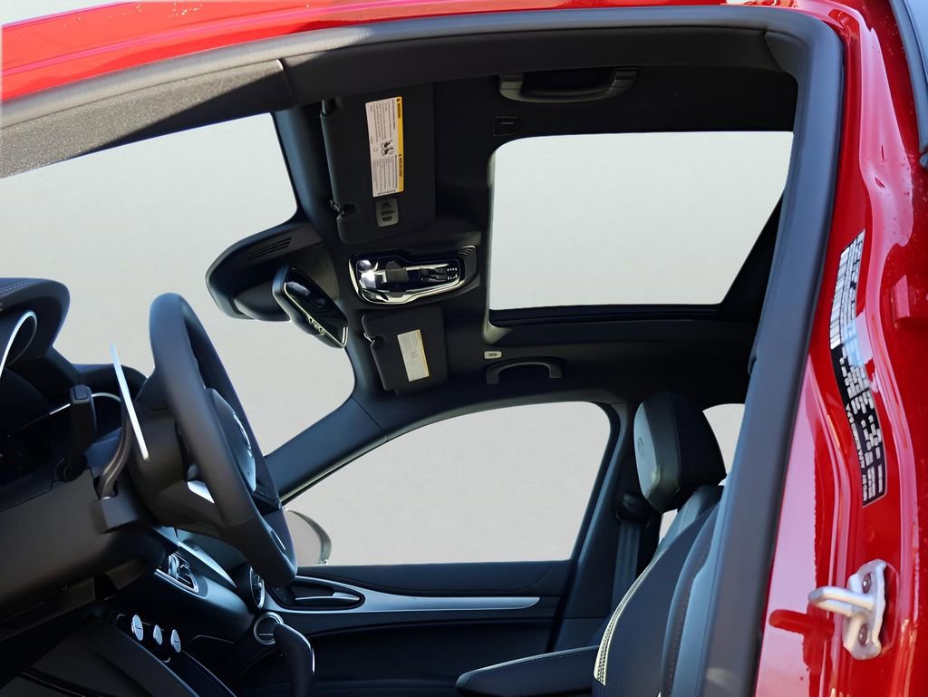 New 2025 Alfa Romeo Stelvio Sprint image 39