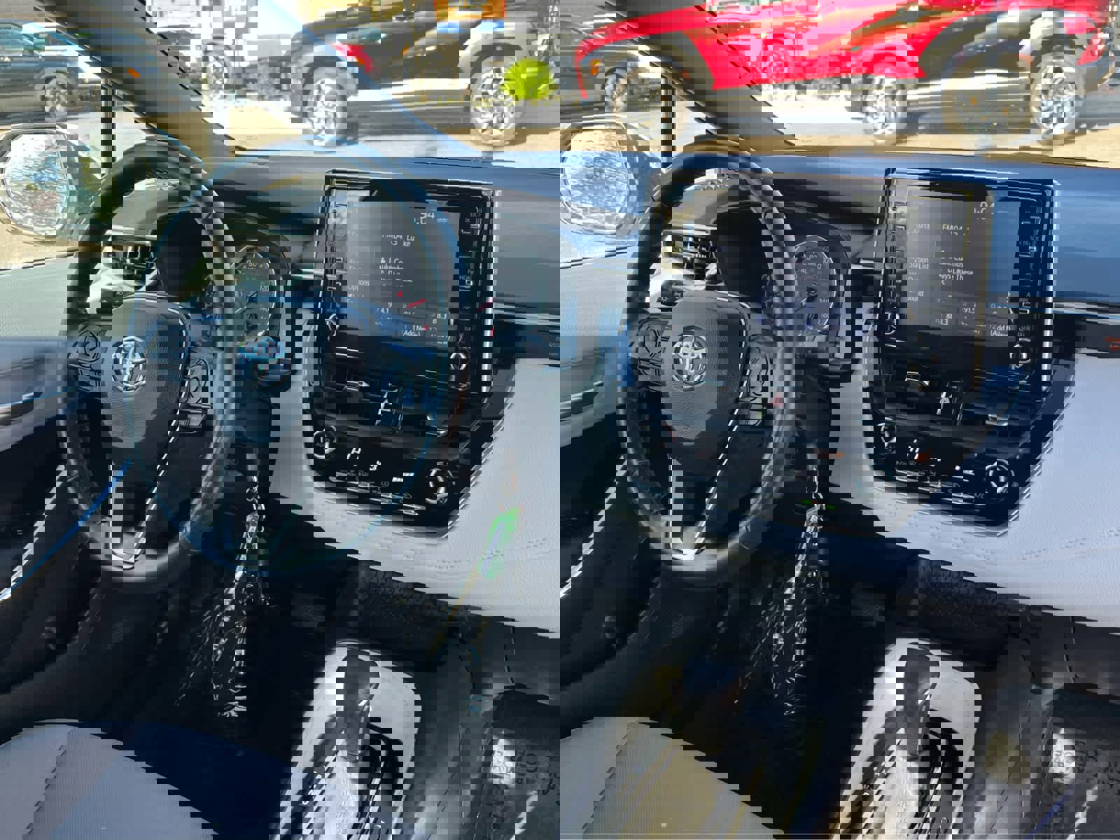 Used 2020 Toyota Corolla SE w/ Body Protection Package image 19