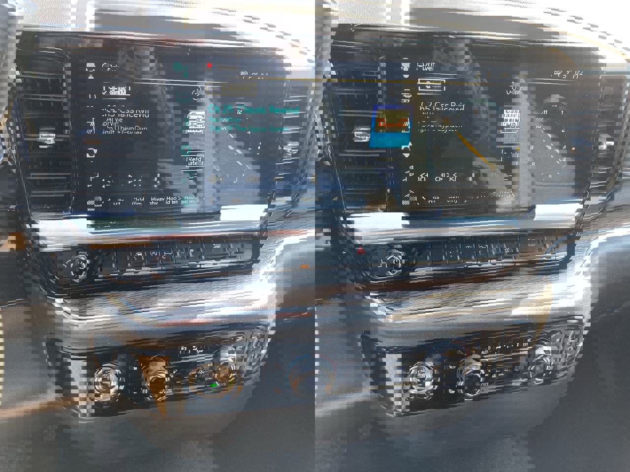 Used 2023 Chevrolet Silverado 1500 LT image 12