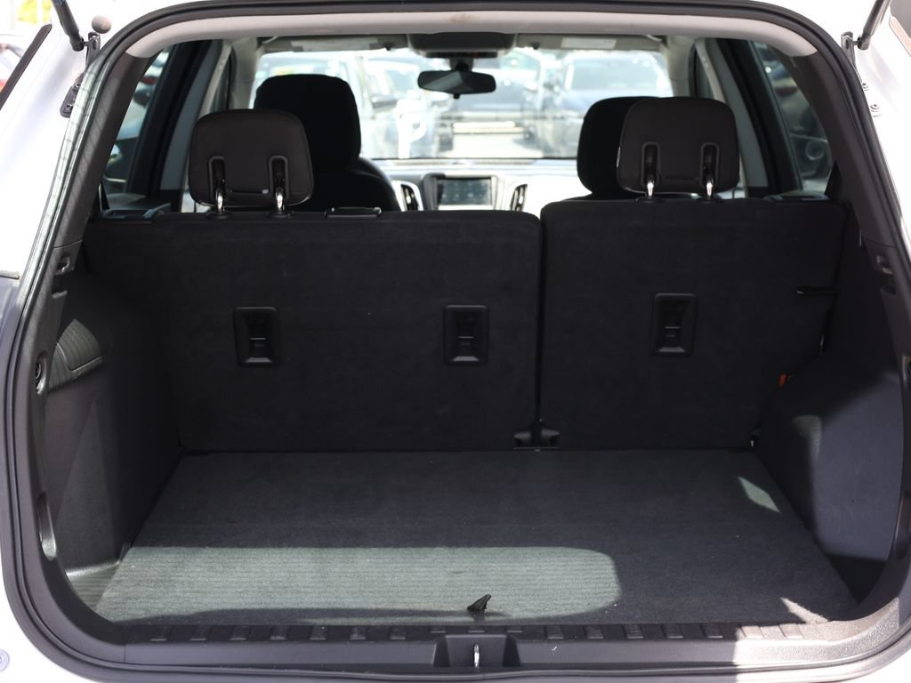 Used 2019 Chevrolet Equinox LS FWD image 8