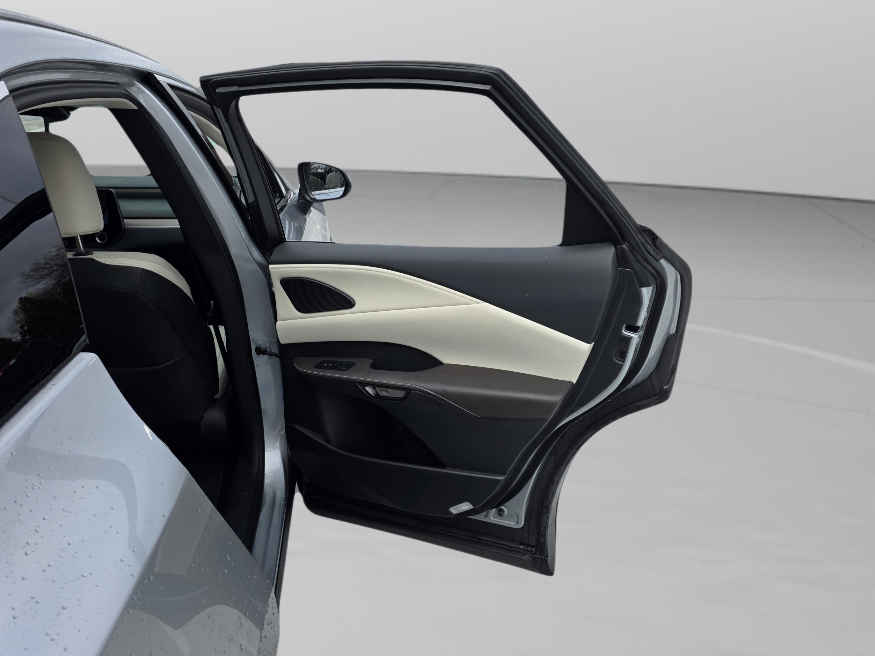 Certified 2024 Lexus RX 350 Premium Plus w/ Convenience Package image 21