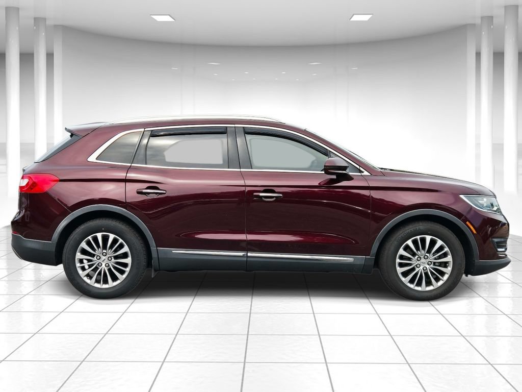 Used 2017 Lincoln MKX Select w/ Select Plus Package FWD image 2