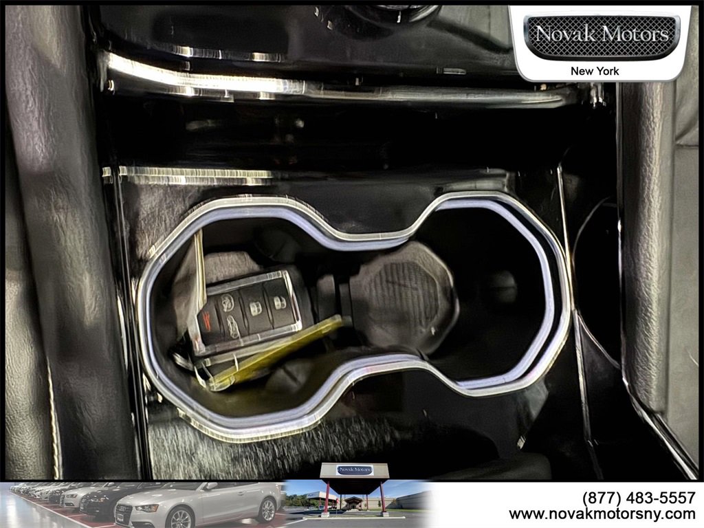 Used 2022 Jeep Grand Cherokee L Limited image 22