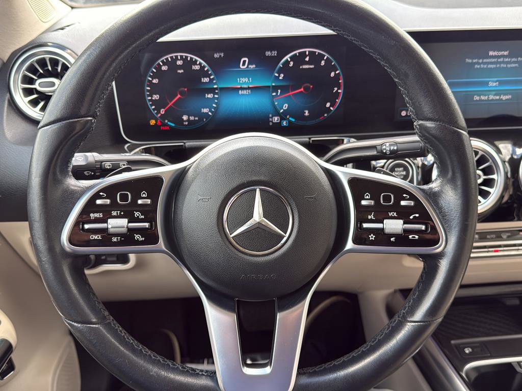 Used 2021 Mercedes-Benz GLA 250 4MATIC image 11