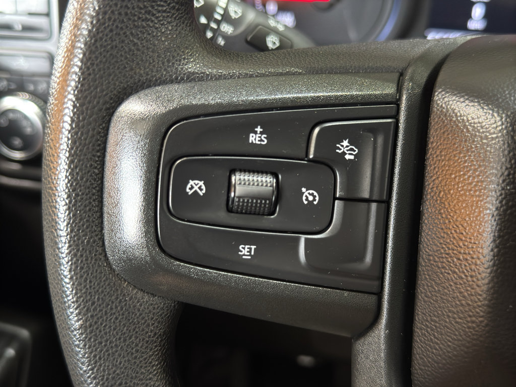 Used 2025 GMC Sierra 2500 Pro AWD/4WD image 23