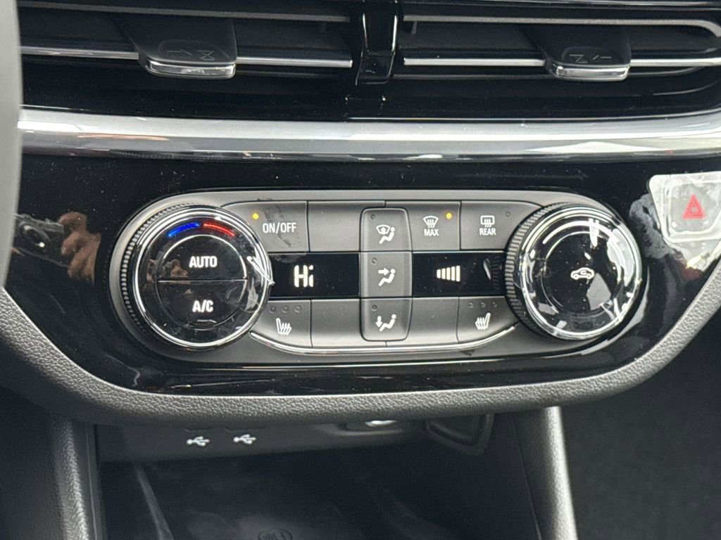 New 2026 Buick Envista Sport Touring w/ Convenience I Package FWD image 20