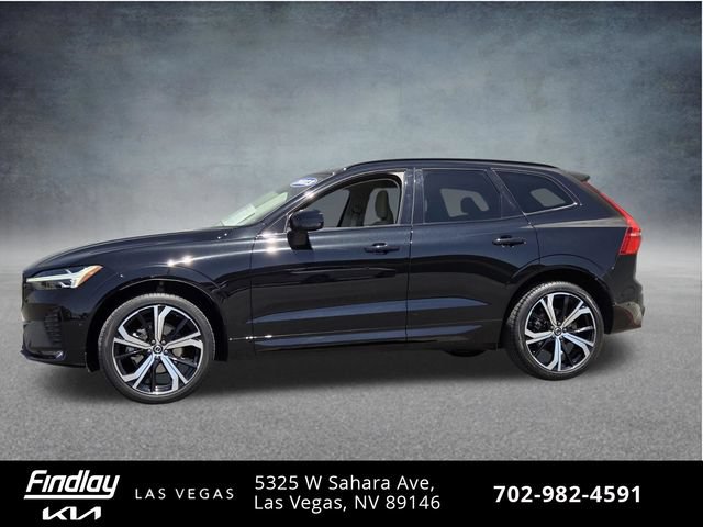 Used 2023 Volvo XC60 B5 Ultimate w/ Protection Package Premier FWD image 2