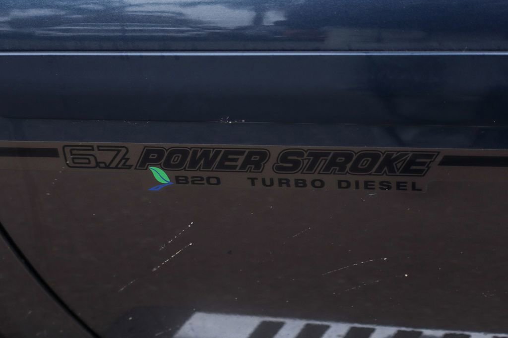 Used 2016 Ford F350 King Ranch w/ King Ranch w/Chrome Package AWD/4WD image 62