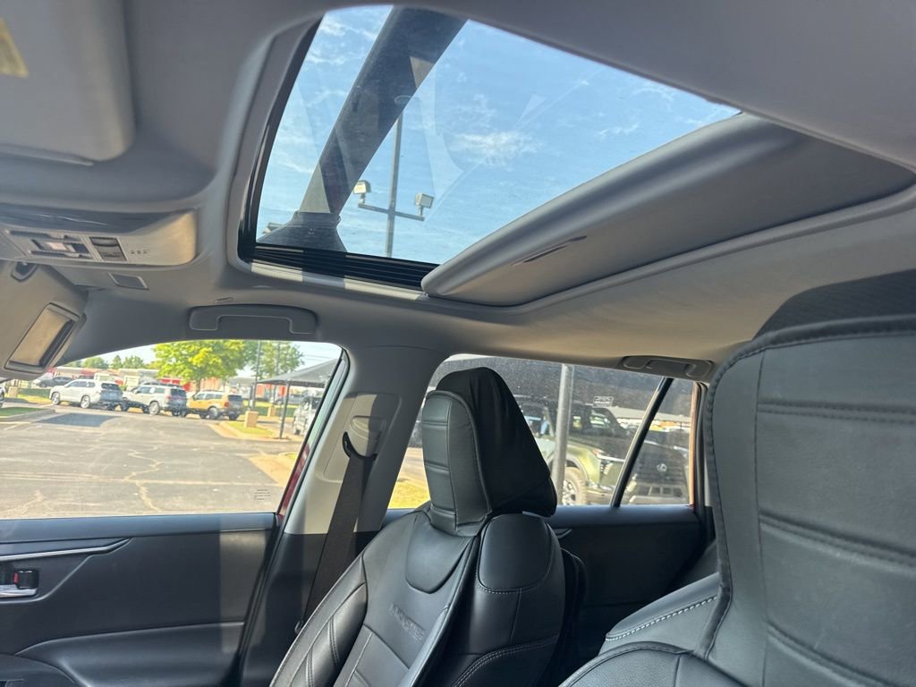 Used 2024 Toyota RAV4 XLE Premium FWD image 7