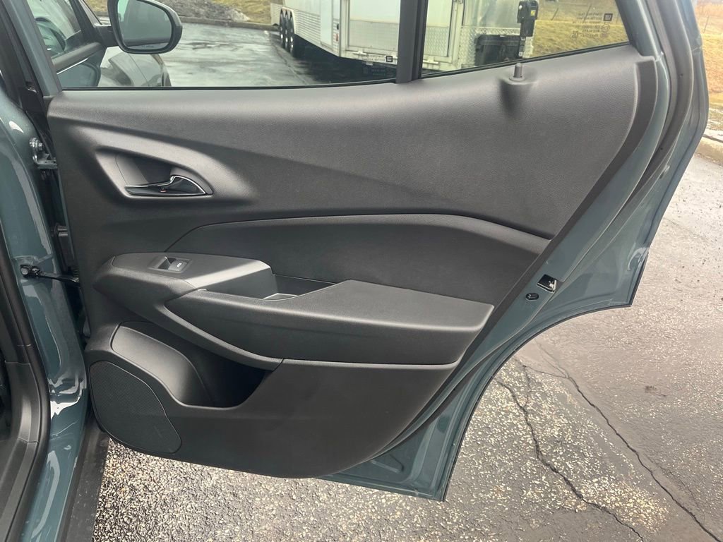 New 2026 Chevrolet Trax LT w/ LT Convenience Package image 25