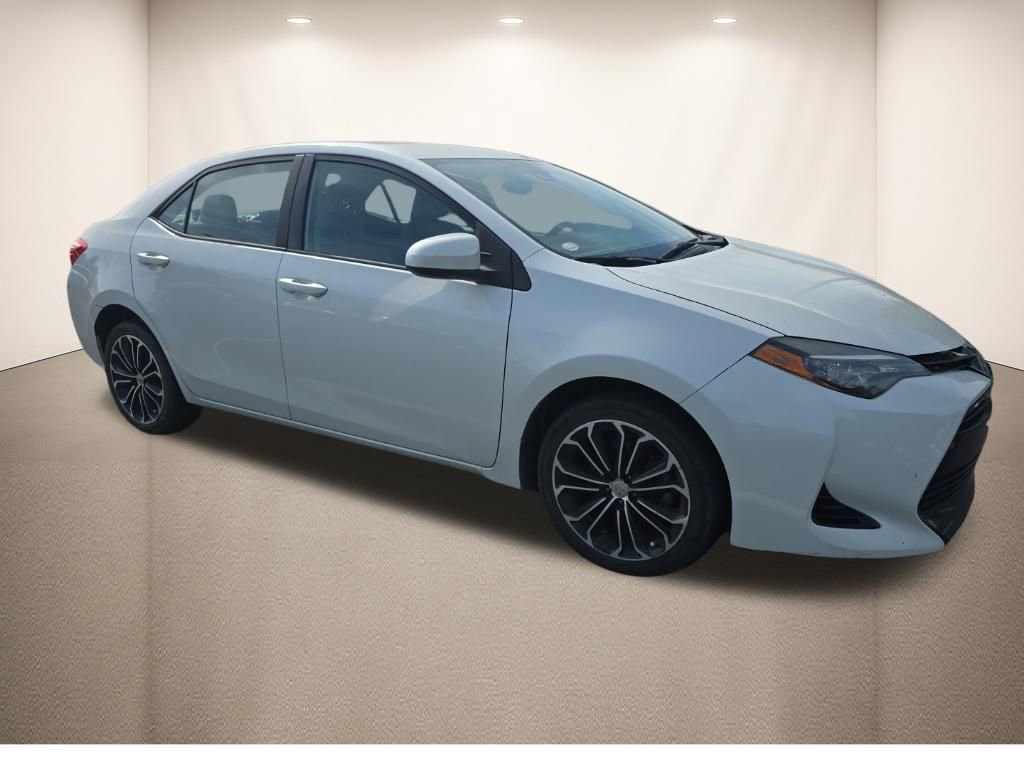 Used 2017 Toyota Corolla LE video 2