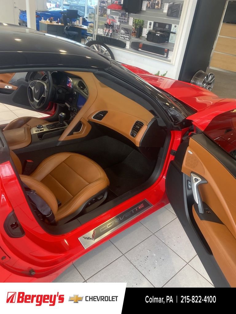 Certified 2015 Chevrolet Corvette Stingray Coupe w/ 3LT Preferred Equipment Group image 18