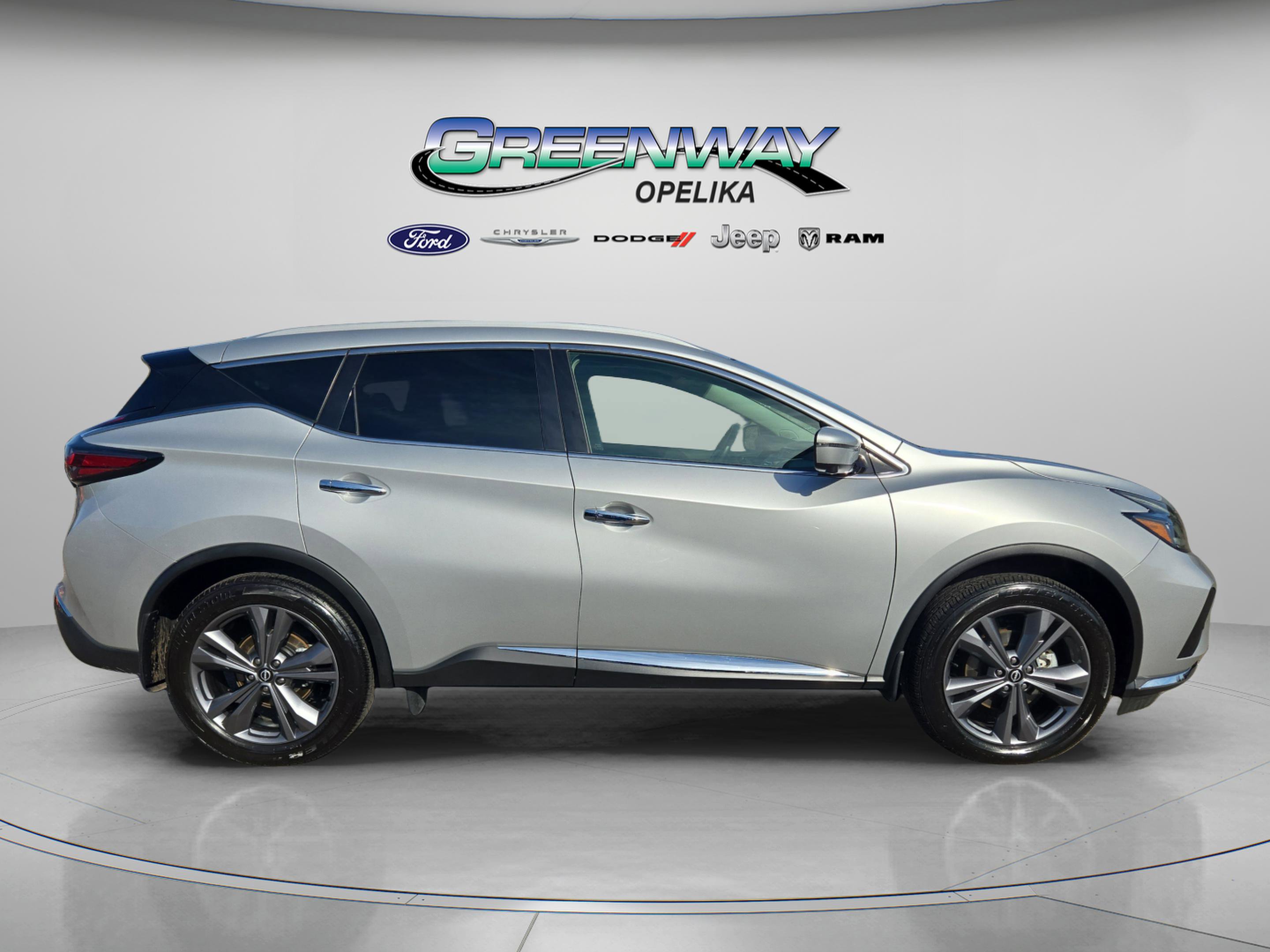 Used 2024 Nissan Murano Platinum w/ Cargo Package image 8
