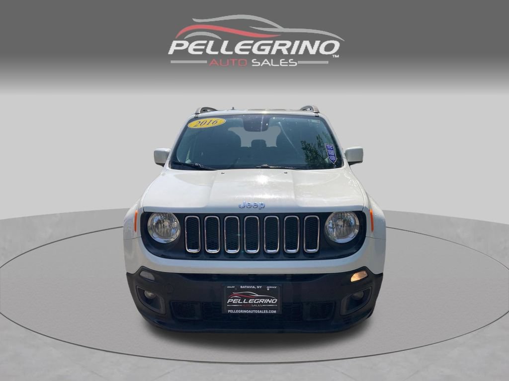 Used 2016 Jeep Renegade Latitude AWD/4WD image 10
