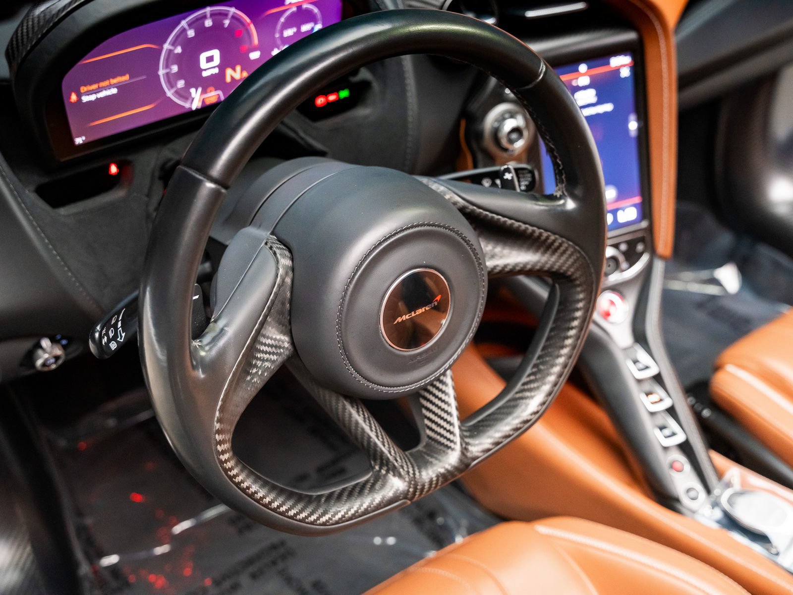 Used 2018 McLaren 720S Luxury RWD image 47