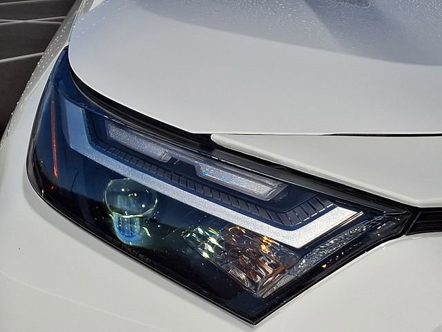 Used 2023 Toyota RAV4 LE image 10