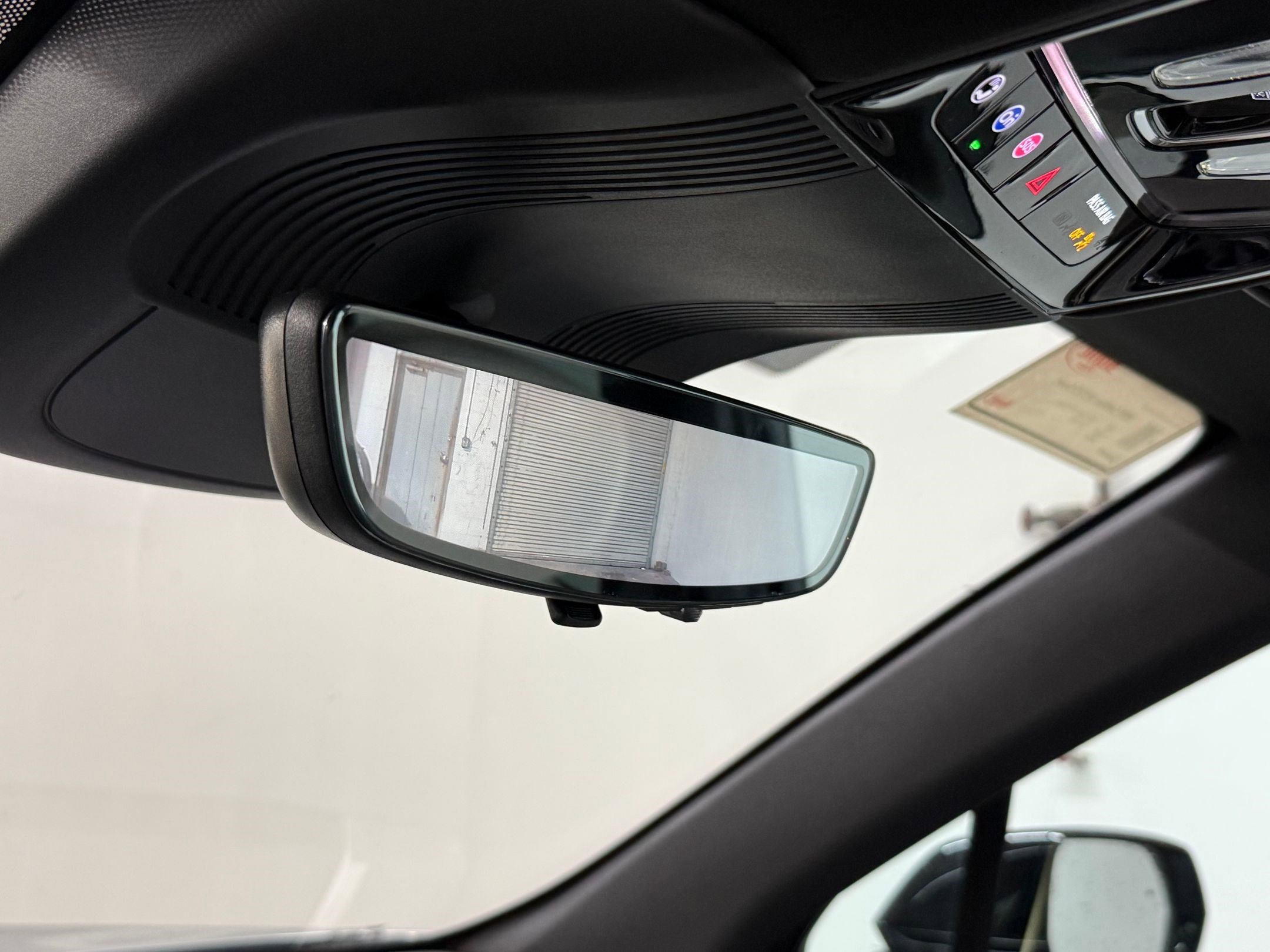 New 2026 Cadillac Vistiq Sport image 15