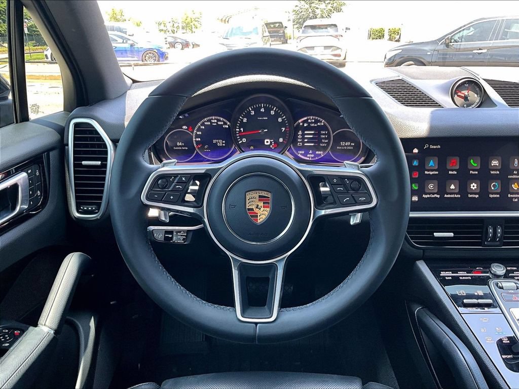 Certified 2023 Porsche Cayenne AWD/4WD image 15